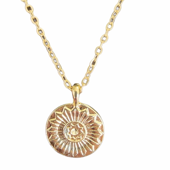 Layered Necklace - Picture 6 of 6